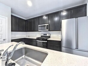 12402 Zenyatta Dr in Buda, TX - Building Photo - Building Photo