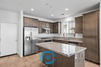 232 Sweet Bay Ct in Vista, CA - Building Photo - Building Photo