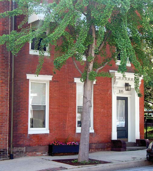 Shaw Apartments in Westminster, MD - Foto de edificio