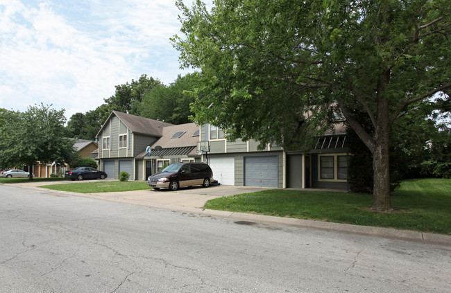 Locust Wood Townhomes