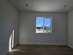 13031 Goleta St in Los Angeles, CA - Building Photo - Building Photo