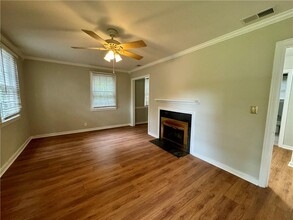 371 Hillwood Cir E in Mobile, AL - Building Photo - Building Photo