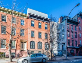 310 Hudson St in Hoboken, NJ - Building Photo