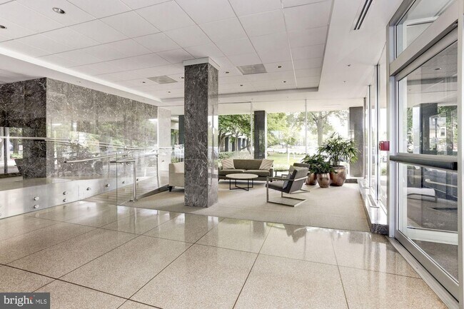 2475 Virginia Ave NW in Washington, DC - Building Photo - Building Photo