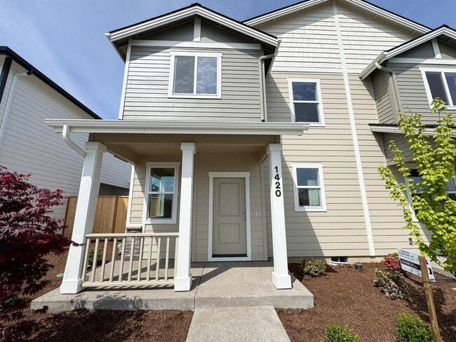 property at 1420 SE Hankel St
