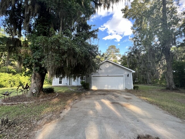 property at 147 Blue Jay Dr
