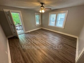 1114 W 41st Terrace in Kansas City, MO - Building Photo - Building Photo