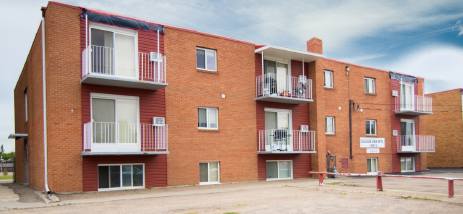 College View Apartments in North Battleford, SK - Building Photo