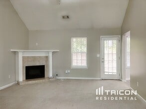 4124 Waters End Ln in Snellville, GA - Building Photo - Building Photo