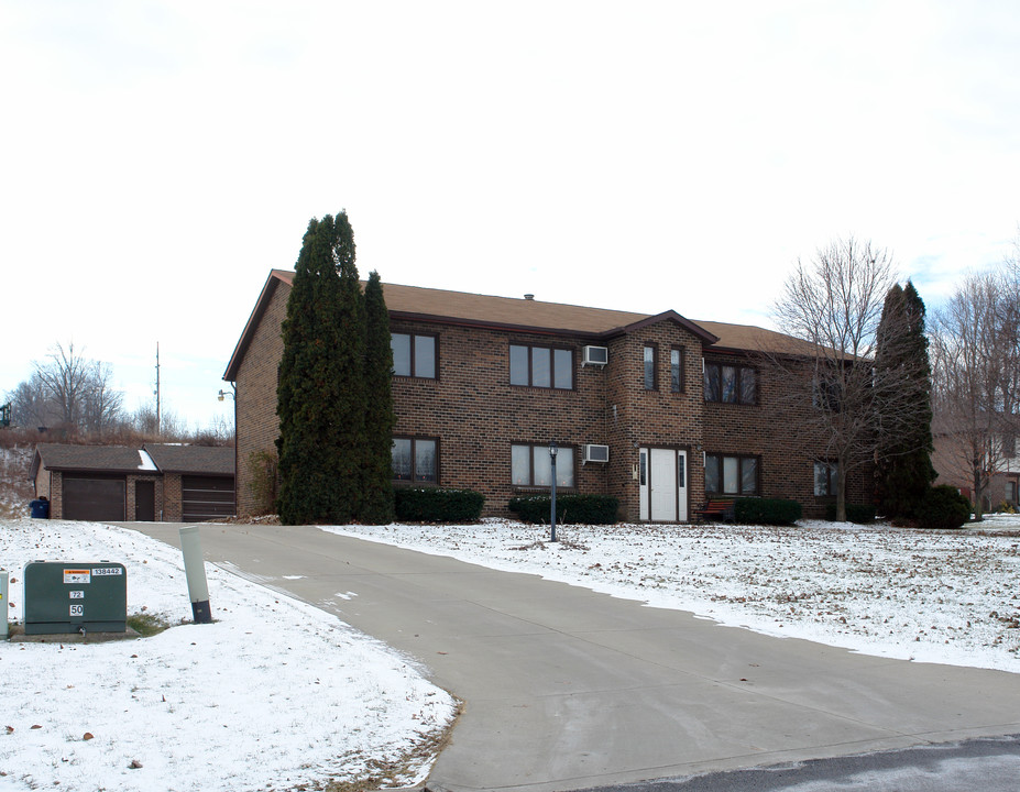 3877 Indian Run Dr in Canfield, OH - Building Photo