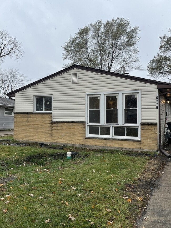 property at 16226 Ashland Ave