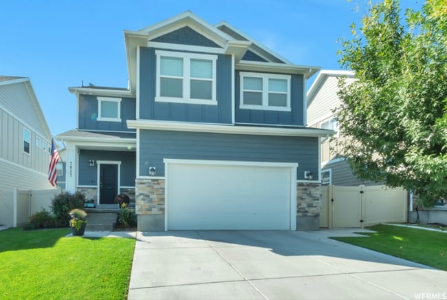 property at 7917 N Red River Dr