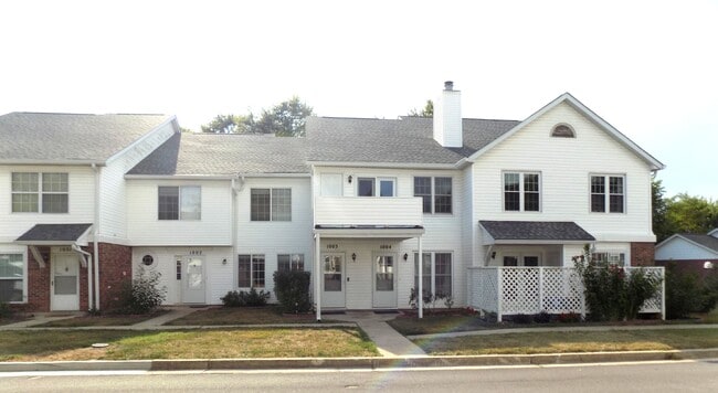 property at 1003 Condo Dr