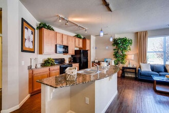 5151 in Littleton, CO - Building Photo - Building Photo