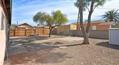 1220 E Lee St in Tucson, AZ - Building Photo - Building Photo