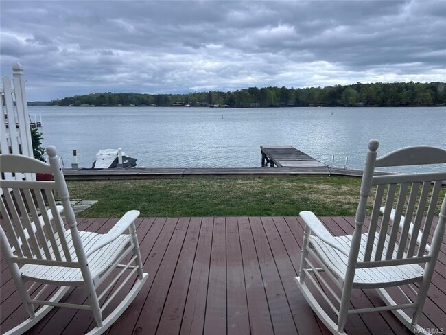 property at 169 Paradise Point