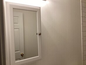 242 E 35th St in Buena Vista, VA - Building Photo - Building Photo