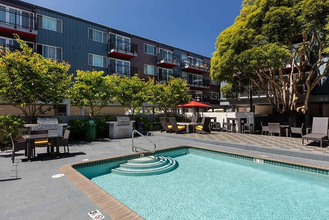Park West in San Francisco, CA - Foto de edificio - Building Photo
