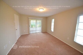 344 Yorkshire St in Port Charlotte, FL - Foto de edificio - Building Photo