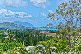 387E Kaelepulu Dr in Kailua, HI - Foto de edificio - Building Photo