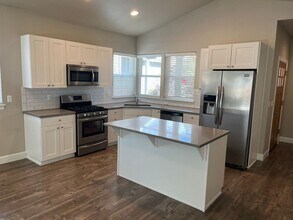 20371 Sonata Way in Bend, OR - Building Photo - Building Photo