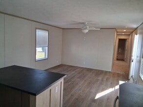 5895 Georgia in Romulus, MI - Building Photo - Building Photo