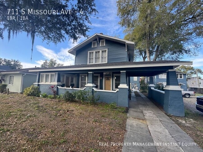property at 711 S Missouri Ave