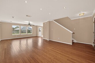 9214 Arrowhead Trace Ln in Houston, TX - Building Photo - Building Photo