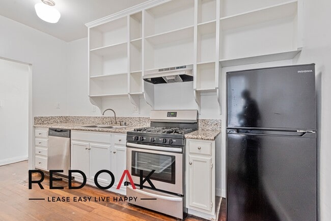 property at 1616 Normandie Ave