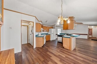 7428 Retta Mansfield Rd in Mansfield, TX - Building Photo - Building Photo