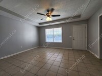 210 Dove Pl photo'