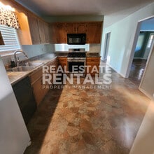 303 Mountain Lake Cir in Rainbow City, AL - Building Photo - Building Photo