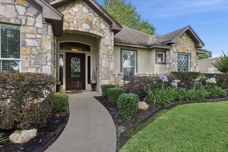 11354 Nona Dr in Beaumont, TX - Building Photo - Building Photo