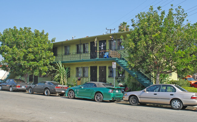 2648 Chariton St in Los Angeles, CA - Foto de edificio - Building Photo