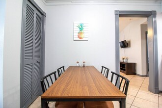 1815 Larkin Ave in Orlando, FL - Building Photo - Building Photo