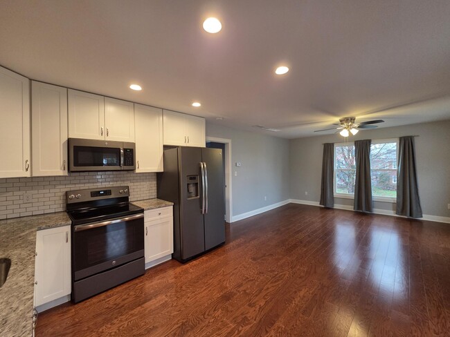 412 Starkweather St in Plymouth, MI - Building Photo - Building Photo