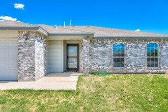 1222 Elmo Ln in San Angelo, TX - Building Photo - Building Photo