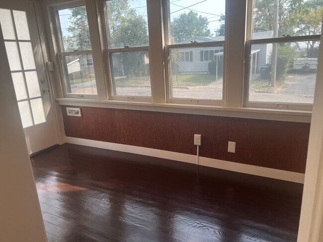 1819 W Horne Ave, Unit 1819 in Sioux City, IA - Foto de edificio - Building Photo