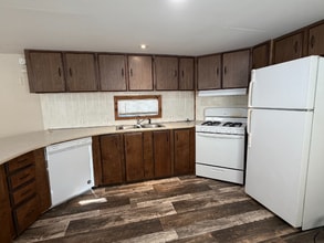 4664 US-30 in Kearney, NE - Building Photo - Building Photo