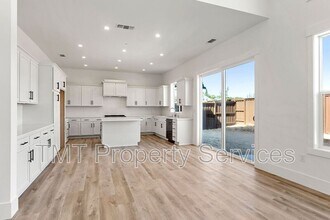 6739 Micherra Cir in Granite Bay, CA - Building Photo - Building Photo