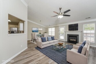 101 Leafmore Ct in Waxhaw, NC - Building Photo - Building Photo