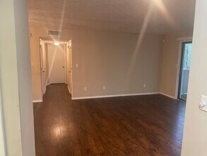514 Wynnes Ridge Cir in Marietta, GA - Building Photo - Building Photo