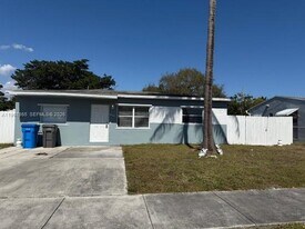 4140 SW 38th St in West Park, FL - Building Photo