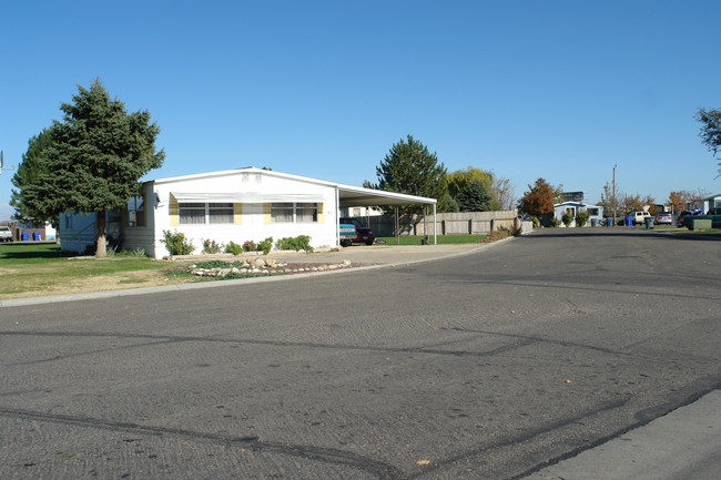 Arthur Court in Caldwell, ID - Building Photo - Building Photo