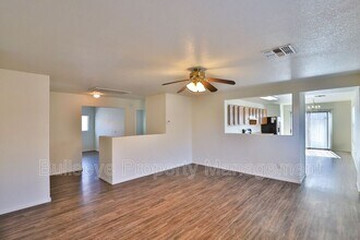 11425 E Flower Ave in Mesa, AZ - Building Photo - Building Photo