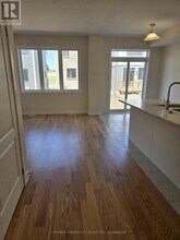 73 Keelson St in Welland, ON - Building Photo - Building Photo