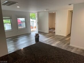 17 Eastbrook Ln in Newton, NJ - Building Photo - Building Photo