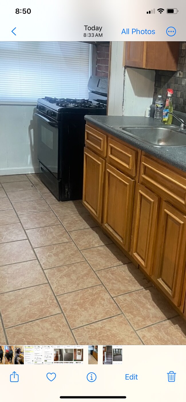 324 W Ashdale St in Philadelphia, PA - Building Photo - Building Photo