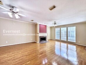 2244 La Branch St in Houston, TX - Building Photo - Building Photo