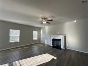 9050 Stoney Waters Ct in Charlotte, NC - Building Photo - Building Photo